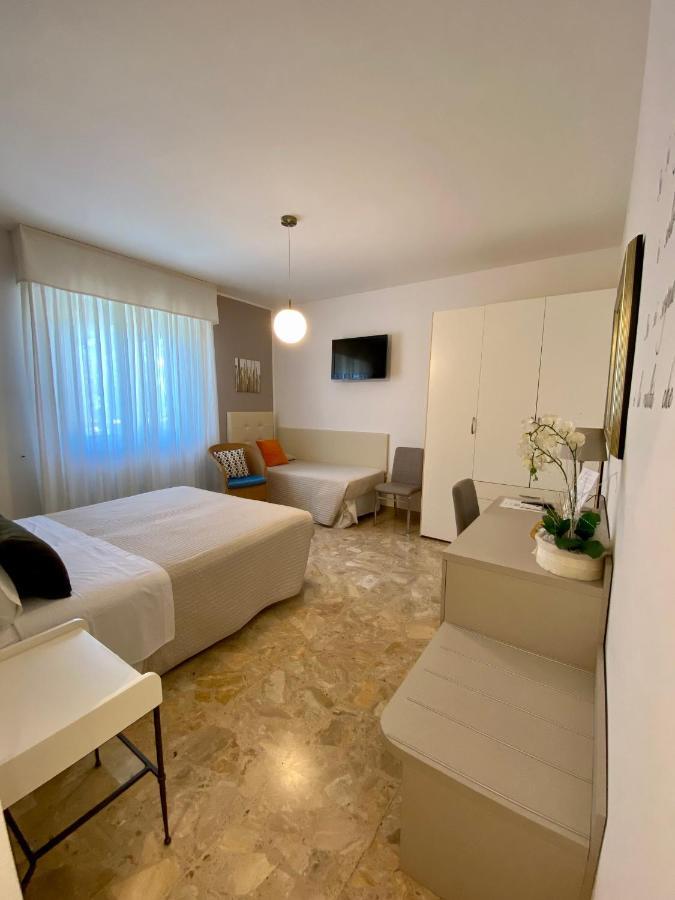 A Due Passi B&B Città Sant'Angelo Eksteriør billede
