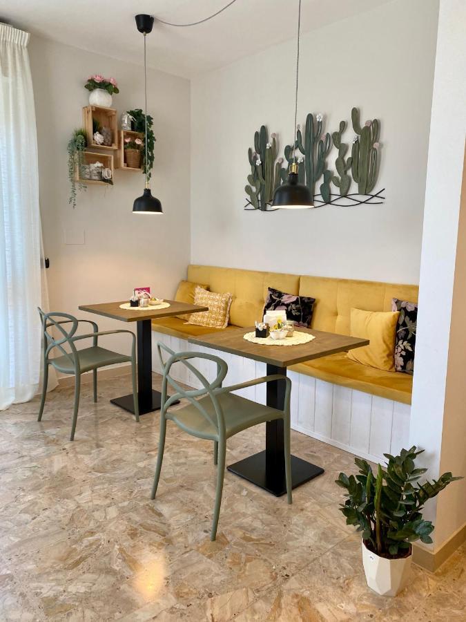 A Due Passi B&B Città Sant'Angelo Eksteriør billede